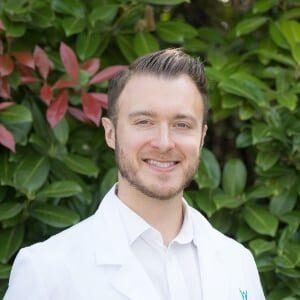 Dr-Newell headshot